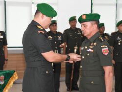DANREM 044/GAPO MEMIMPIN SERAH TERIMA JABATAN KEPALA SEKSI PERENCANAAN
