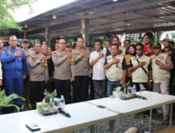 Kapolda Sumsel Ngobrol Bareng Wartawan di Cafe And Resto Kang Tau Palembang