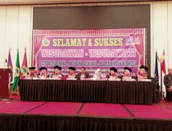 Perguruan Tinggi Bina Sriwijaya Palembang Laksanakan Acara Wisuda Mahasiswa D3 dan S1