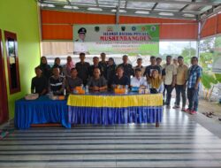 Jajaran Polsek Panukal Utara Hadiri Musrenbangdes di Desa Tanjung Baru