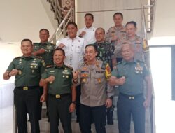 Pangdam II/ Sriwijaya Datang ke Mapolrestabes Palembang Untuk Bersilaturahmi Dan Membuat SIM