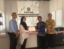 Taat Pajak, Kantor Pajak Pratama Berikan Penghargaan dan Apresiasi Camat Sungai Rotan
