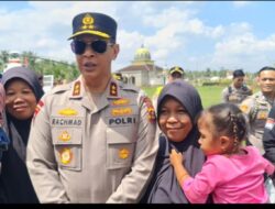 Tinjau Lokasi Runtuhnya Jembatan Akibat Tertabrak Ponton, Kapolda Sumsel Tekankan Upaya Pemulihan Dampak Perekonomian Warga