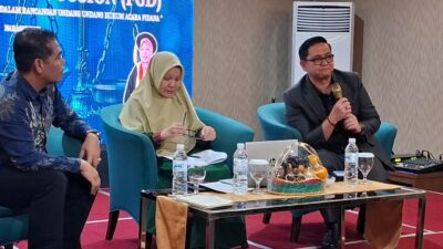 Universitas Tamansiswa Menggelar FGD di Ballroom Hotel Beston Palembang
