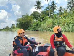 Siswi SMP Terseret Arus Sungai Komering, Basarnas Terjunkan Personil Lakukan Pencarian