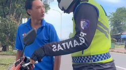 Tak Pakai Helm hingga Adu Mulut dengan Polisi, Pengendara Viral di Palembang Diketahui Memiliki Kartu Kuning