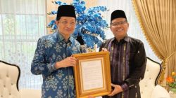 Piagam Deklarasi Ekonomi Syariah Diserahkan ke Menag, Rektor UIN Raden Fatah Tegaskan Komitmen di Forum Sumatera 2026