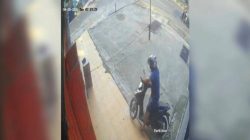 Terekam CCTV Dua Pelaku Curanmor Kini Diburu Polisi