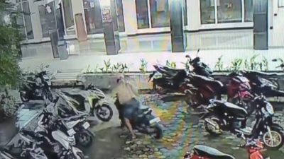Jamaah Sholat Subuh di Masjid Al Muhajirin Opi Jakabaring Kehilangan Satu Unit Motor Saat Sedang Sholat