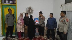 Kapolsek Seberang Ulu II Takziah ke Rumah Duka Korban Penganiayaan, Salurkan Bantuan Sosial dalam Rangka HUT Bhayangkara ke-80