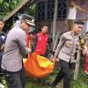 Warga Panca Usaha Digegerkan Penemuan Mayat Pria Mengapung di Kolam Tak Terpakai