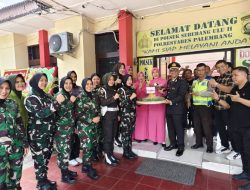 Surprise Penuh Makna, Kowad Kodam II/Sriwijaya Beri Kejutan HUT Ke-80 Bhayangkara di Polsek SU II Palembang